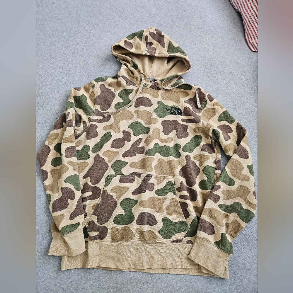 The North Face Men's Camo Pullover Hoodie - Beige, Green, Brown